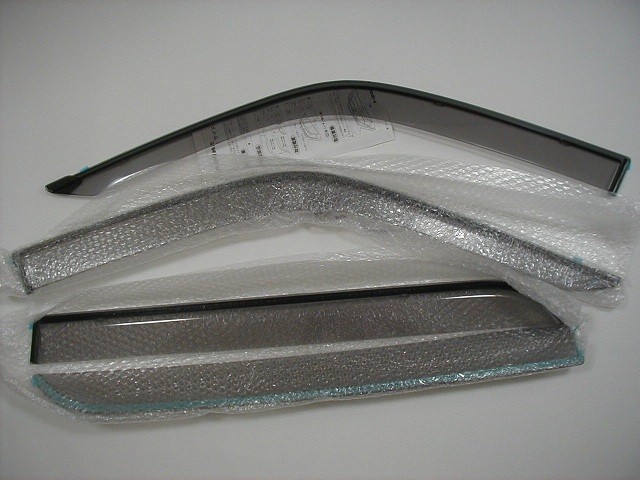 トヨタ純正　サイドバイザー　クラウン コンフォート TSS10