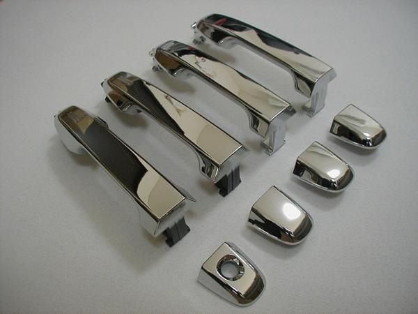 トヨタ アクア 純正メッキドアノブ(スマートキー対応) トヨタ アクア 純正メッキドアノブ(スマートキー対応) - メルカリ