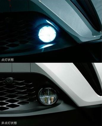 トヨタ純正　LEDフォグランプ　Ｃ−ＨＲ ZYX10・NGX50