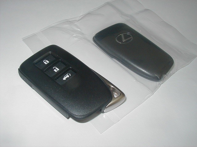 レクサス純正　スマートキー送信機用カバー　レクサスＮＸ 10系の通販は 5,729円