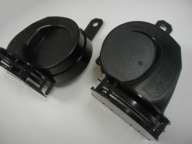 レクサス純正　LX570　純正ホーンHi/Loセット　LEXUS　レクサスＬＸ 200系の通販は 7,920円