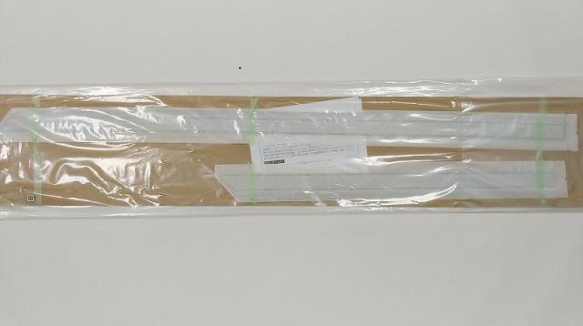 スズキ純正　サイドガーニッシュ　ハスラー MR31S・MR41S_2