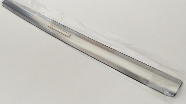 トヨタ純正　リヤバンパーステップガード　ルーミー M900A・M910A後期_1