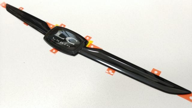 スズキ純正　ブラックエンブレム ［リヤ］　ラパンLC HE33S