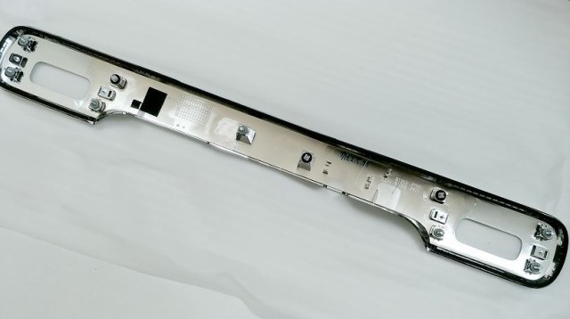 スズキ純正　メッキバックドアガーニッシュ　スペーシア MK53Sの通販は