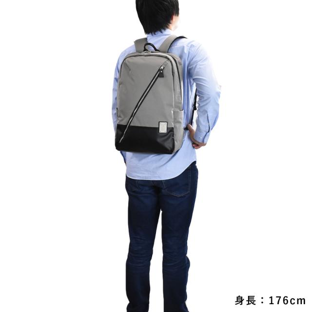 ビアンキ リュック Bianchi メンズ レディース B4 Tbka 04 レッジェーロ リュックサック スクエアリュック デイバッグ バックパック の通販はau Pay マーケット カバンのアイワ