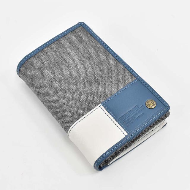 ムスタッシュ２つ折り財布　縦型 moustache 財布 ミドルウォレット ムスタッシュ 二つ折り 縦型