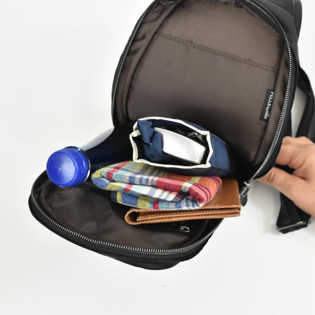 DOUBLES ダブルス ボディバッグ メンズ レディース 本革 革 レザー