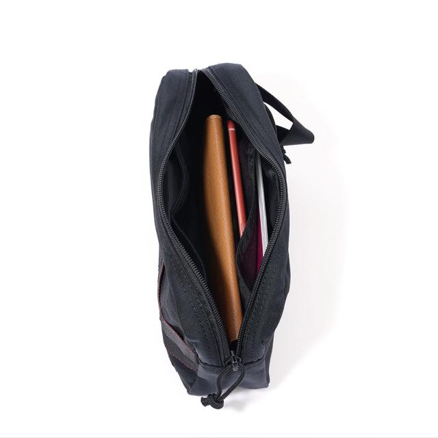 ブリーフィング ポーチ BRIEFING ONE ZIP POUCH MW GENII ガジェットポーチ ガジェットケース 小物入れ メンズ レディース 充電器 周辺機器 小物 BRA233A38_10