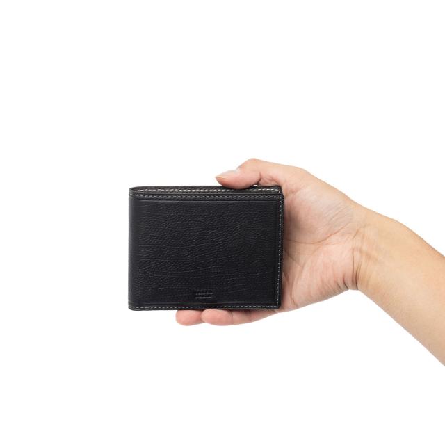 タケオキクチ 二つ折り紙入れ TAKEO KIKUCHI 紙入れ ２５セント貨 なめし革 メンズ レディース  2つ折り紙入れ 歌留多入れもの ミニ パウダーコンパクト 小物 ブランド名 一般受け 薄べったい 小っちゃい 本革 742634