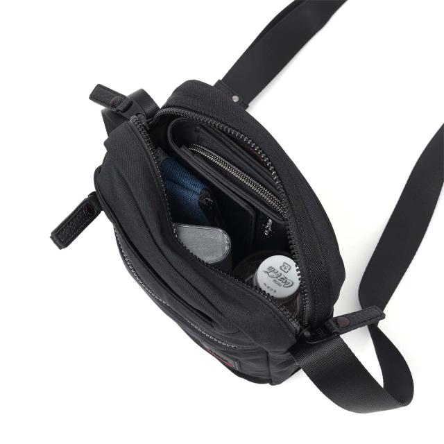 タケオキクチ ショルダーバッグ TAKEO KIKUCHI アストン 縦型 TK メンズ レディース ブランド 大人 おしゃれ 人気 斜めがけ 斜め掛け コンパクト ショルダーバック キクチタケオ 755101