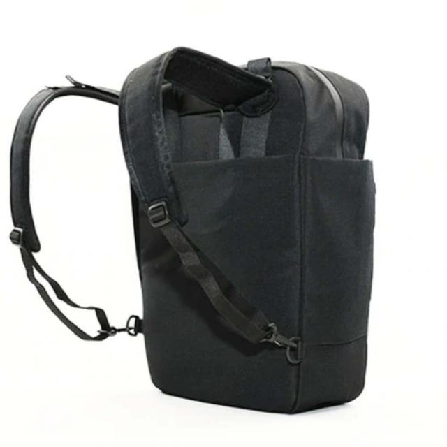 Incase インケース トートバッグ リュック Transfer 2-Way Tote 正規品 2WAY ビジネスバッグ B4 15.1L メンズ レディース トランスファー2WAYトート ビジネス 通勤 通学 人気 おしゃれ