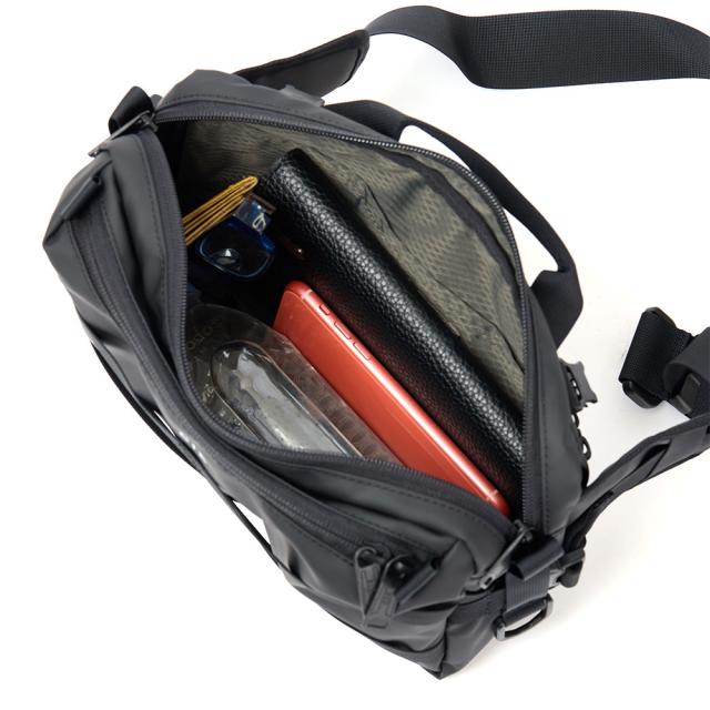 CIE ショルダーバッグ ボディバッグ バッグ シー GRID3 2WAY SLING BAG スリングバッグ メンズ レディース 斜めがけ 斜め掛け ブランド 評判 人気 防水 撥水 おすすめ 正規品 日本製 グリッド3 032057