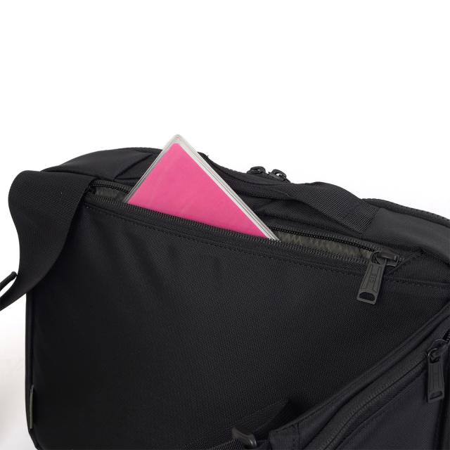 CIE ショルダーバック ボディバッグ シー LEAP SLING BAG -L スリングバッグ L メンズ レディース 斜めがけ 斜め掛け ブランド 評判 人気 防水 撥水 大容量 大きめ おすすめ 正規品 日本製 72302