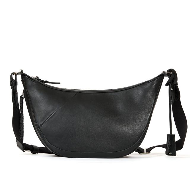 P.I.D ショルダーバッグ 本革 メンズ ピーアイディー 撥水 三日月型