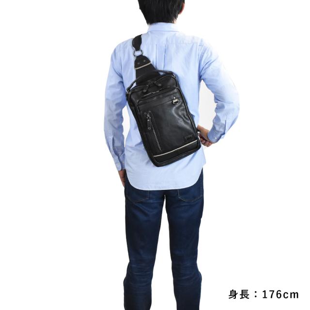 Lee リー ボディバッグ リュック バッグ メンズ レディース ブランド ワンショルダー ショルダーバッグ リュックサック ボディバック 斜の通販はau Pay マーケット カバンのアイワ