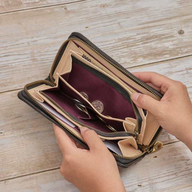 美品 シビラ 牛革 レザー ラウンド ファスナー 長財布 カー