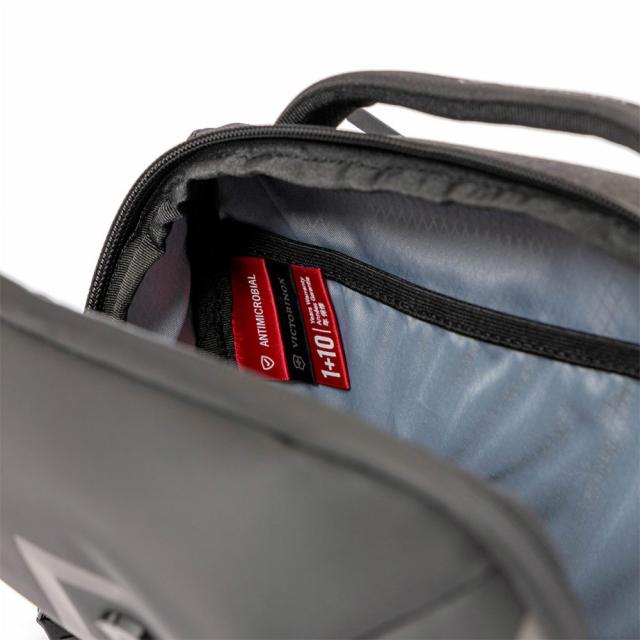 ビクトリノックス ボディバッグ VICTORINOX ツーリング 2.0 スリング