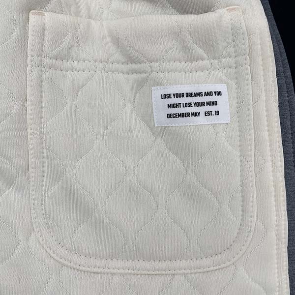 ディセンバーメイ ゴルフ スカート レディース ダンボールニット インナーパンツ キルト ブランド 防寒 防風 ホワイト 白 秋 冬 2-112-2521 DECEMBERMAY TOKYO ディセンバーメイ ゴルフ スカート レディース ダンボールニット