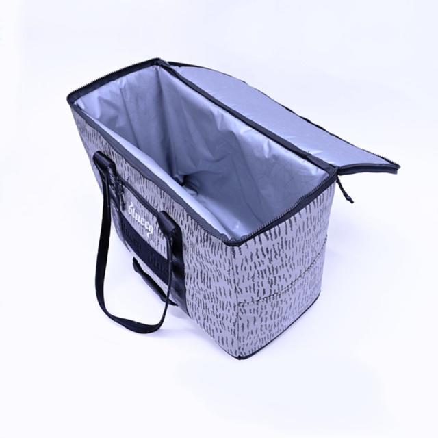 blueeq（ブルイク） テニスバッグ・ケース 5R COOLER BAG WOLF 50 クーラーバッグウルフ 50 BQB00061