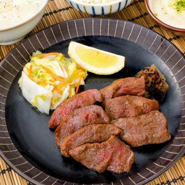 牛たん 牛タン 厚切り 足し加える 3kg 1kg×3風呂敷き包み 御勤め用 厚切り牛タン 剥き身 タン たん はね除ける済み 味付け 仙台呼びもの ぎゅうたん たん塩 タン塩 亜米利加産 カナダ産 焼肉 鉄板焼き ビフテキ BBQ 丸焼き