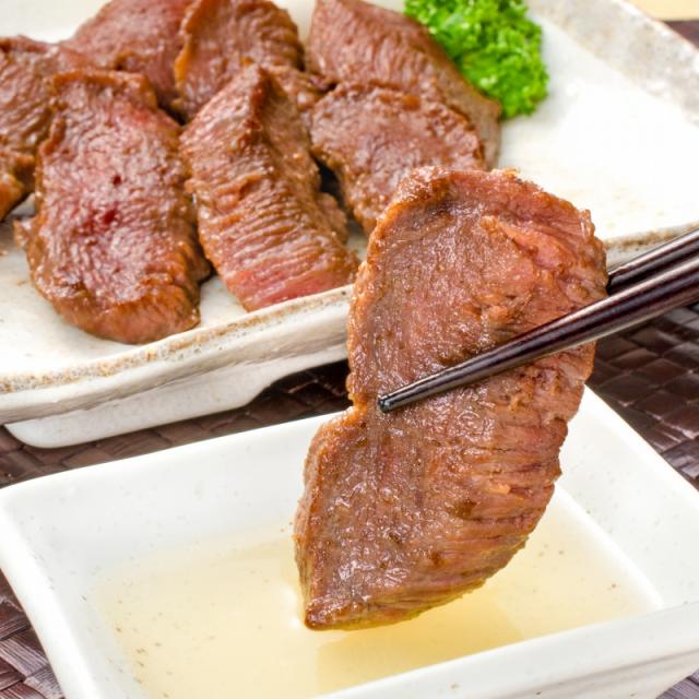 牛たん 牛タン 厚切り 足し加える 3kg 1kg×3風呂敷き包み 御勤め用 厚切り牛タン 剥き身 タン たん はね除ける済み 味付け 仙台呼びもの ぎゅうたん たん塩 タン塩 亜米利加産 カナダ産 焼肉 鉄板焼き ビフテキ BBQ 丸焼き