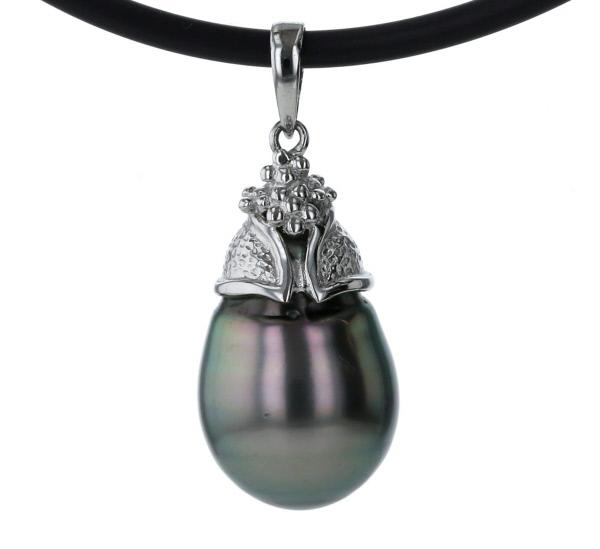 K18WG Pt ホワイトゴールド プラチナ ネックレス 黒蝶真珠 ブラック