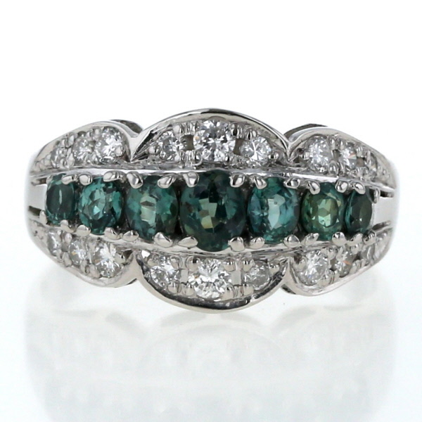 Pt900 プラチナ リング アレキサンドライト 0.83ct ダイヤモンド 0.38  