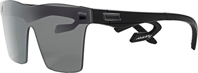 エアフライ Airfly AF-501スポーツカジュアルサングラス偏光レンズ装着モデル ブラックマット×偏光グレー 世界特許取得 鼻パッド無し サングラス 反射光 軽量 熱中症対策  AF501C1
