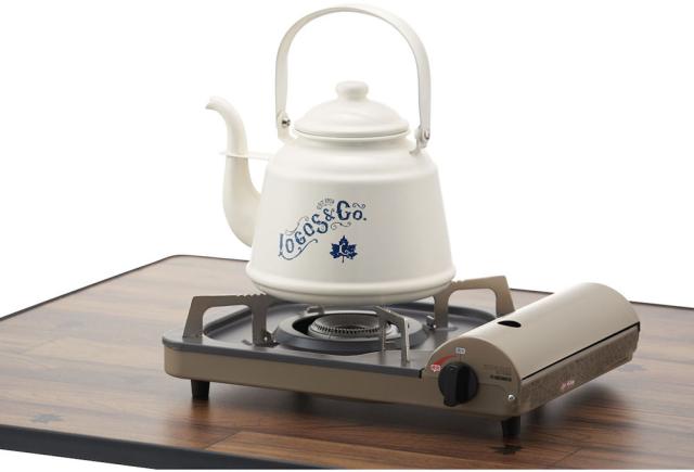 ロゴス LOGOS アウトドア レイリー・ホーローケトル 2.3L ケトル やかん 湯沸かし キャンプ BBQ バーベキュー 調理 料理 クッキング 直火OK 大容量 大きい レトロ 国産  81280040