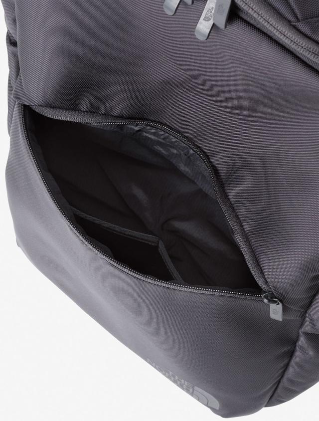 ザ・ノース・フェイス THE NORTH FACE アウトドア シャトルデイパック Shuttle Daypack リュック バックパック かばん 24.5L ビジネス 仕事 通勤 パソコン収納 機能的 高強度 シンプル  NM82329 K