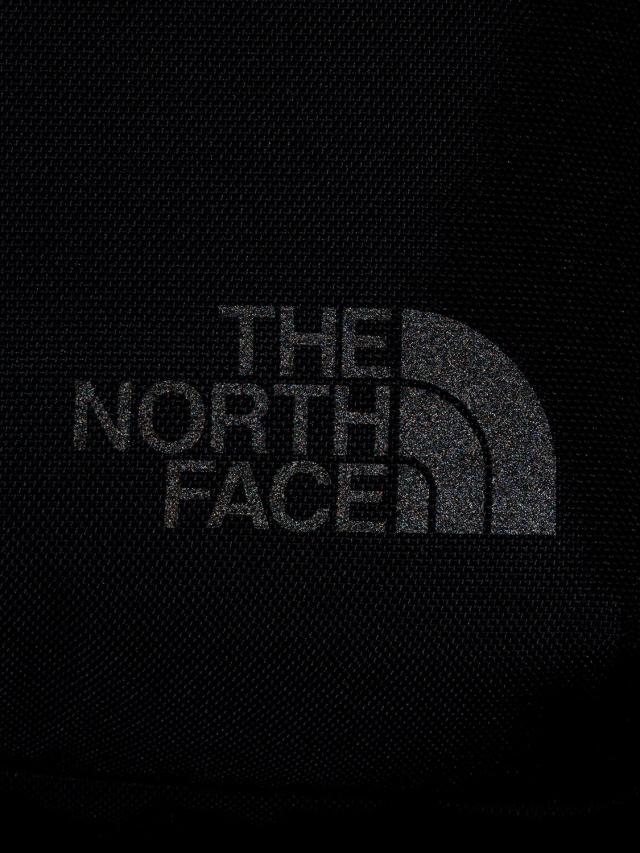 ザ・ノース・フェイス THE NORTH FACE アウトドア シャトルデイパック Shuttle Daypack リュック バックパック かばん 24.5L ビジネス 仕事 通勤 パソコン収納 機能的 高強度 シンプル  NM82329 K