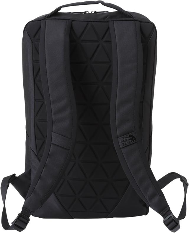 ザ・ノース・フェイス THE NORTH FACE アウトドア シャトルデイパックスリム Shuttle Daypack Slim リュック バックパック かばん 15.5L ビジネス 仕事 通勤 機能的 スリム シンプル  NM82330 K