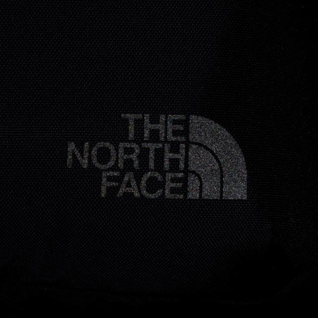 ザ・ノース・フェイス THE NORTH FACE アウトドア シャトルデイパックスリム Shuttle Daypack Slim リュック バックパック かばん 15.5L ビジネス 仕事 通勤 機能的 スリム シンプル  NM82330 K