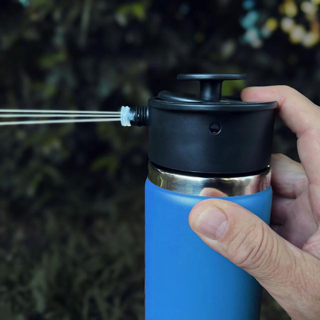 ルナテック LUNATEC アウトドア アクアボット 真空断熱ボトル 1000ml ブルー 水筒 スプレー シャワー BPAフリー 逆さま使用可能 保冷 保温 水分補給 暑さ対策 熱中症対策 レジャー LTA1062000_5