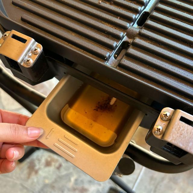 ロゴス LOGOS アウトドア 野電 エレキャン ファミリーエレグリル コンロ 電気式 エレキ 火おこし不要 スタンド 卓上 サーモスタット バーベキュー 料理 クッキング キャンプ レジャー 81060002