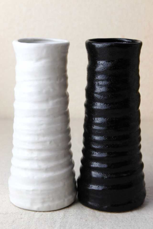 美濃焼細長花瓶 日本製 美濃焼 定番商品 花器 フラワーベース 花