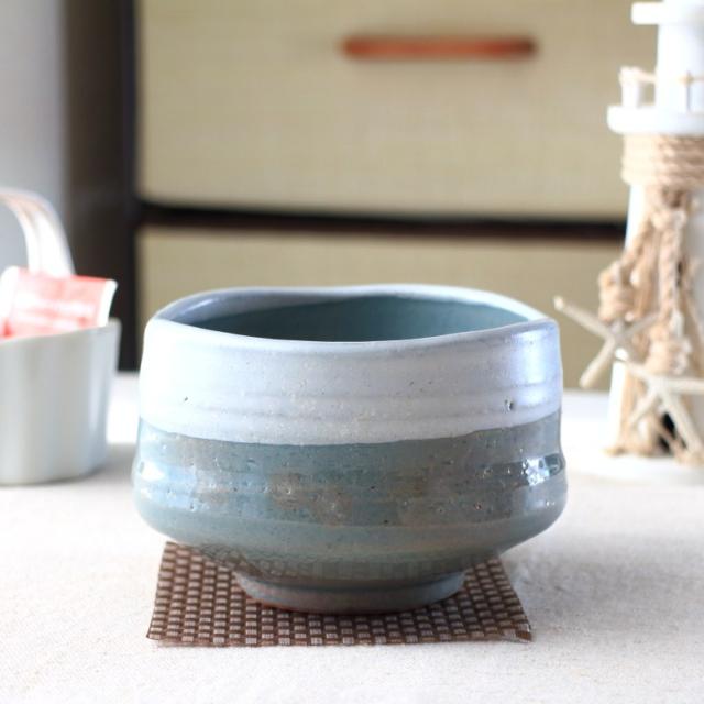抹茶碗 グレー白盛り お取り寄せ 国産 美濃焼 抹茶 まっちゃ お茶 作法 和食器 茶器 茶碗 茶道 抹茶茶碗 定番商品 お試し 中級 上級 取りの通販はau Pay マーケット セラポッケ かわいい陶器のお店