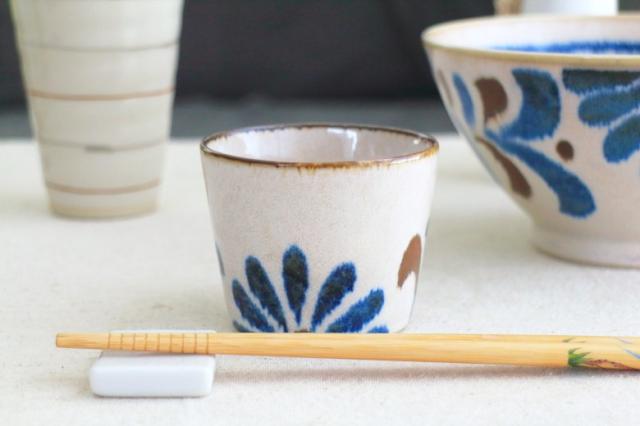 かりゆし 蕎麦ちょこ 国産 美濃焼 蕎麦猪口 ぞばちょこ そば猪口 蕎麦 カップ そうめん 汁 つゆ そば 和食器 器 皿 陶器 磁器 おしゃれ の通販はau Pay マーケット セラポッケ かわいい陶器のお店