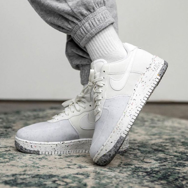 ナイキ エアフォース 1 クレーター スニーカー メンズ ホワイト 白 Nike AIR FORCE 1 CRATER CZ1524-100  ^【nike248】^の通販はau PAY マーケット - YELLOW au PAY マーケット店