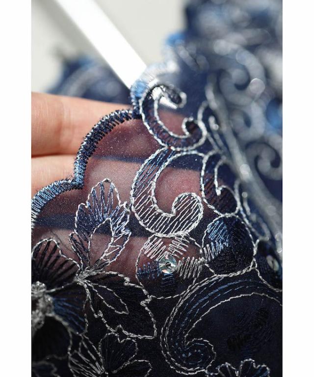 再入荷4月19日 花刺繍が美しい折りたたみ日傘 wkg00484 cawaii 日傘