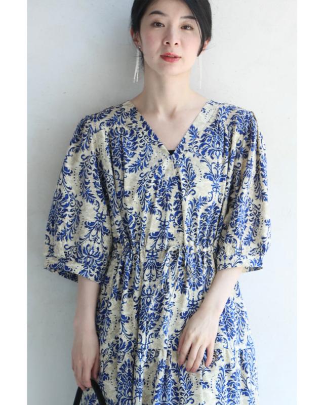 再入荷7月14日 上品なブルーのダマスク柄ティアードミディアム