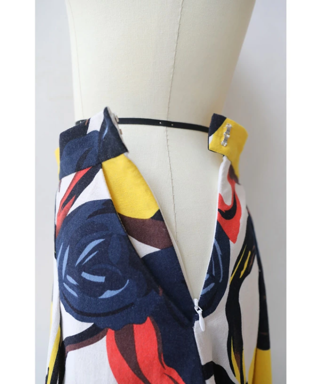 S~L対応）色彩の美しさ溢れるアート柄ミディアムスカート fzp00084od