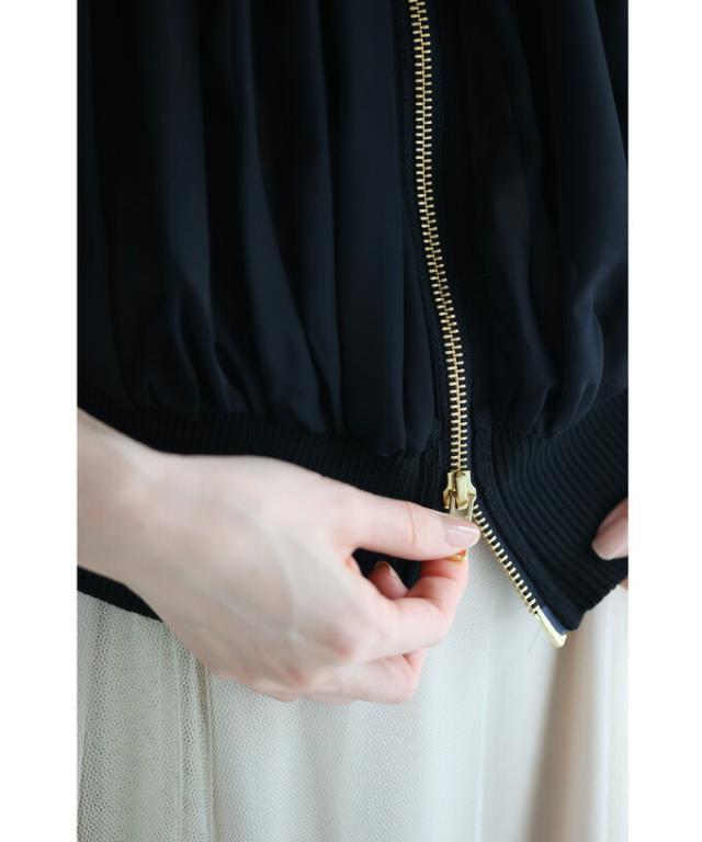 再入荷6月5日 （黒）チュールギャザーのダブルジップアップベスト