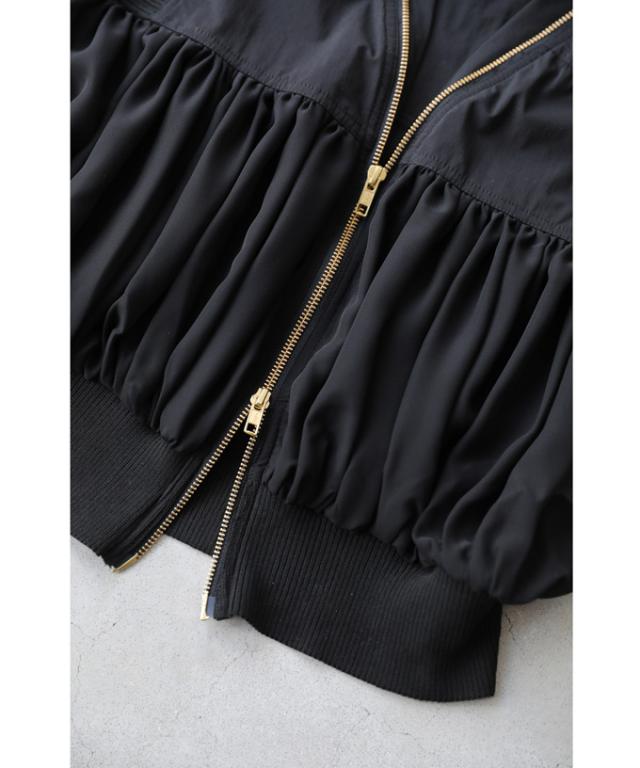 再入荷6月5日 （黒）チュールギャザーのダブルジップアップベスト