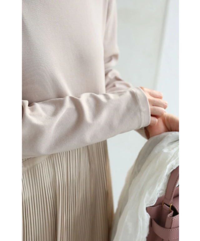 再入荷12月15日 ウエストクロスラインの細やかプリーツミディアム