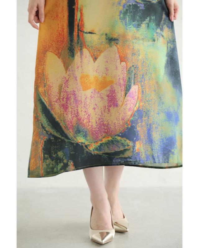 新作7月14日 朝露に濡れる蓮の花のミディアムワンピース cawaii w50532nc S~L対応 半端袖 花柄  アート柄 グリーン オシャレ 個性的 大人可愛い エレガント 上品 春服 春物 夏服 夏物 薄手 レディース ファッション ミセス 30代 40代 50代