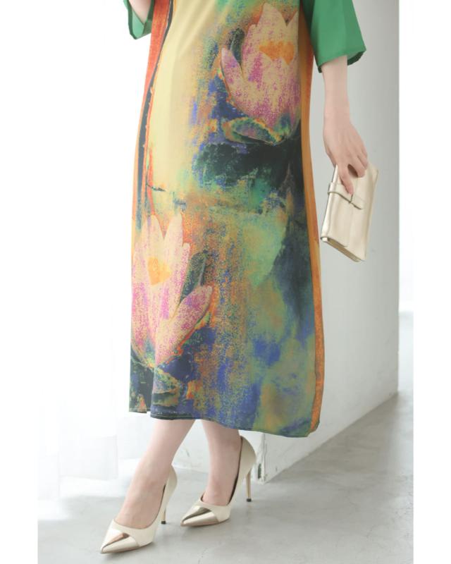 新作7月14日 朝露に濡れる蓮の花のミディアムワンピース cawaii w50532nc S~L対応 半端袖 花柄  アート柄 グリーン オシャレ 個性的 大人可愛い エレガント 上品 春服 春物 夏服 夏物 薄手 レディース ファッション ミセス 30代 40代 50代