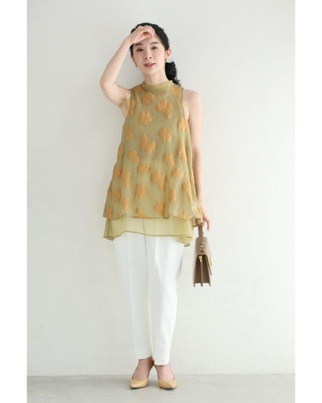 新作8月20日 浮かび上がる花刺繍の重なるベールチュニック cawaii