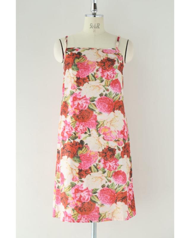 再入荷9月5日 優美な花の世界に包まれる立ち襟シアーロングワンピース